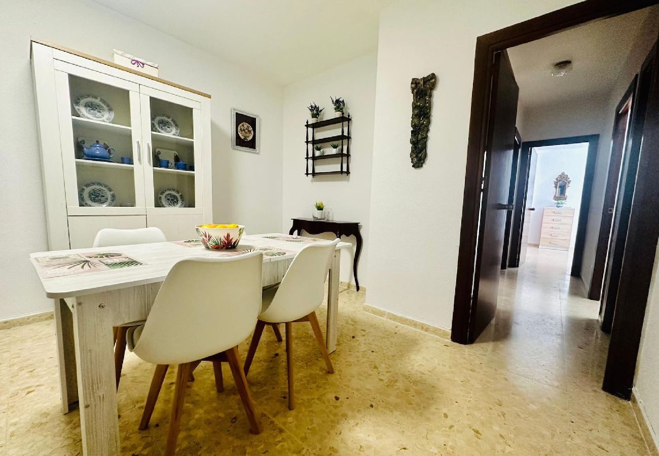 Apartamento en Cádiz - Avenida Portugal con Ascensor Grupo AC Gestión Apartamento en Cádiz - Avenida Portugal con Ascensor Grupo AC Gestión