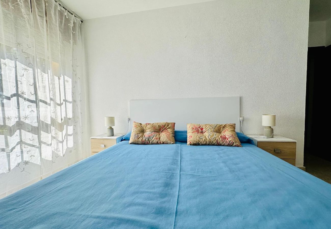 Apartamento en Cádiz - Avenida Portugal con Ascensor Grupo AC Gestión Apartamento en Cádiz - Avenida Portugal con Ascensor Grupo AC Gestión