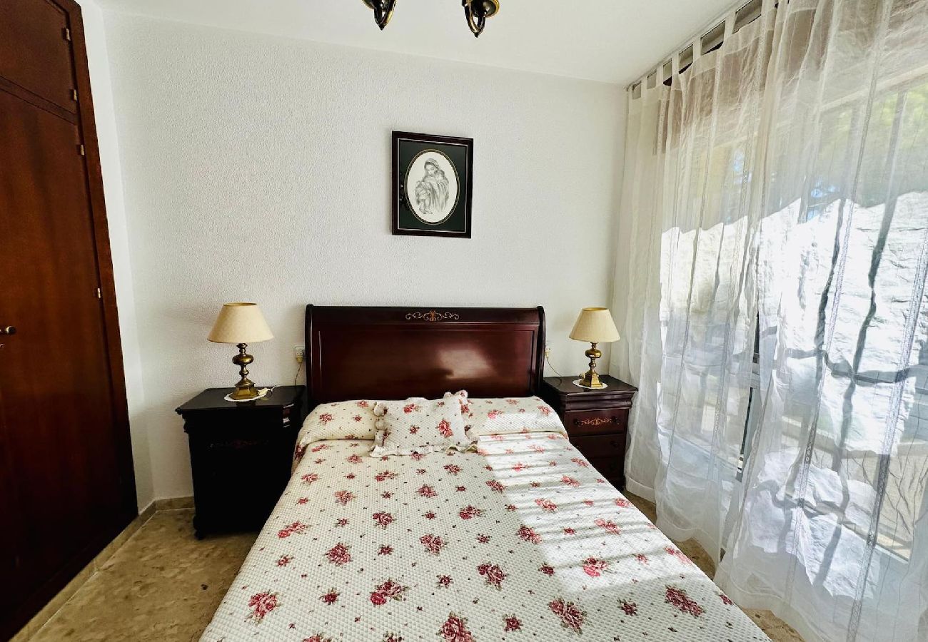 Apartamento en Cádiz - Avenida Portugal con Ascensor Grupo AC Gestión Apartamento en Cádiz - Avenida Portugal con Ascensor Grupo AC Gestión