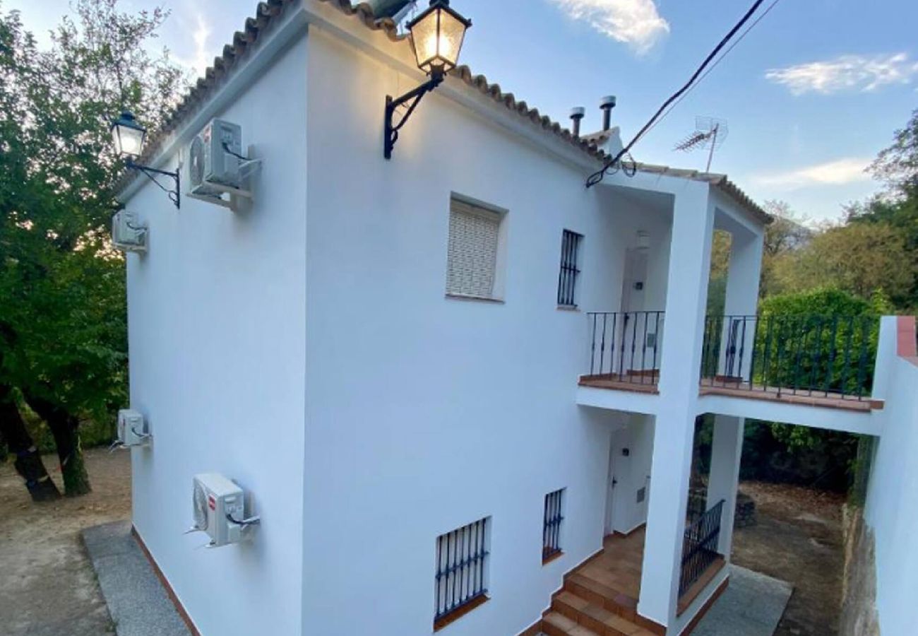 Casa rural en Grazalema - Casita Huerta Arriba Planta 0 Grupo AC Gestion Casa rural en Grazalema - Casita Huerta Arriba Planta 0 Grupo AC Gestion