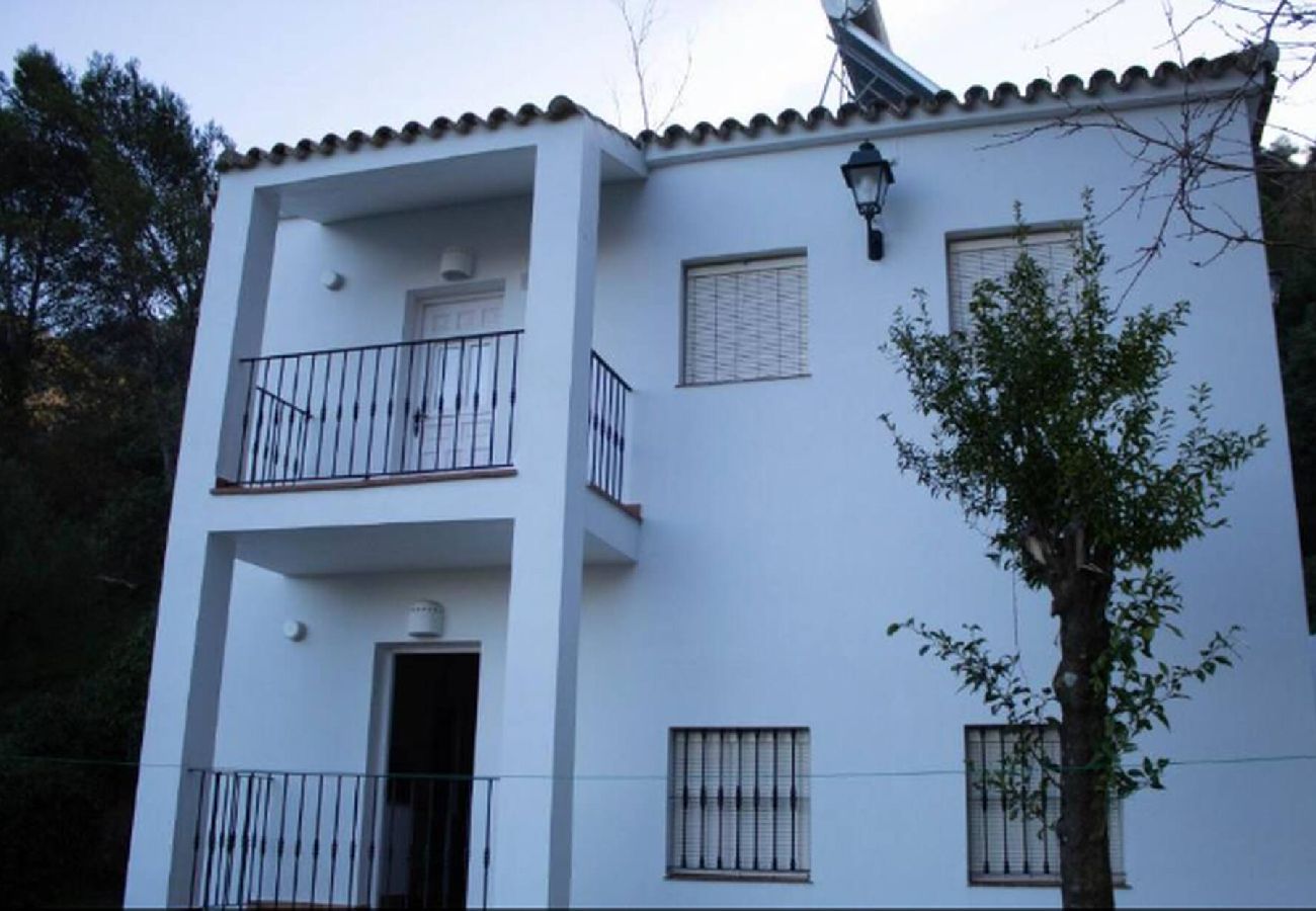 Casa rural en Grazalema - Casita Huerta Arriba Planta 0 Grupo AC Gestion Casa rural en Grazalema - Casita Huerta Arriba Planta 0 Grupo AC Gestion