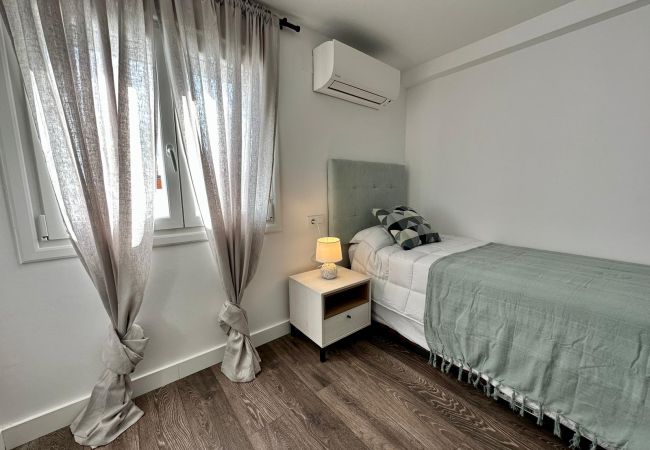 Apartamento en Cádiz - La Muralla Penthouse 302 Grupo AC Gestion Apartamento en Cádiz - La Muralla Penthouse 302 Grupo AC Gestion