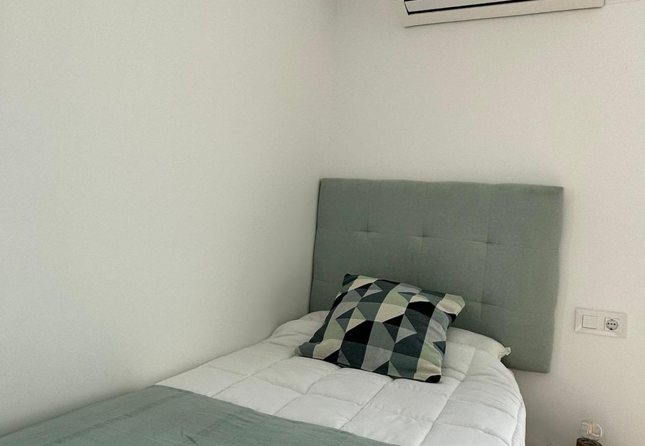 Apartamento en Cádiz - La Muralla Penthouse 302 Grupo AC Gestion Apartamento en Cádiz - La Muralla Penthouse 302 Grupo AC Gestion