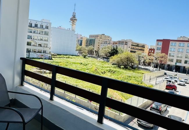 Apartamento en Cádiz - La Muralla 203 Adaptado Grupo AC Gestion Apartamento en Cádiz - La Muralla 203 Adaptado Grupo AC Gestion