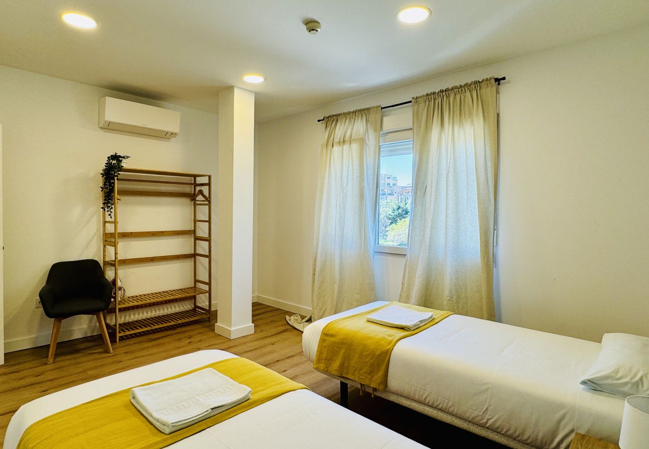 Apartamento en Cádiz - La Muralla 203 Adaptado Grupo AC Gestion Apartamento en Cádiz - La Muralla 203 Adaptado Grupo AC Gestion