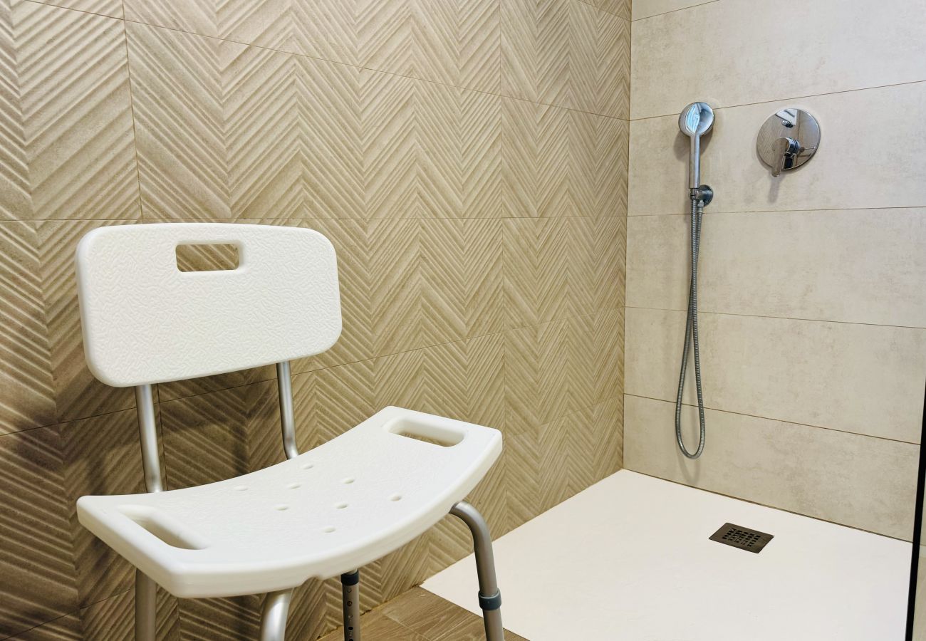 Apartamento en Cádiz - La Muralla 203 Adaptado Grupo AC Gestion Apartamento en Cádiz - La Muralla 203 Adaptado Grupo AC Gestion