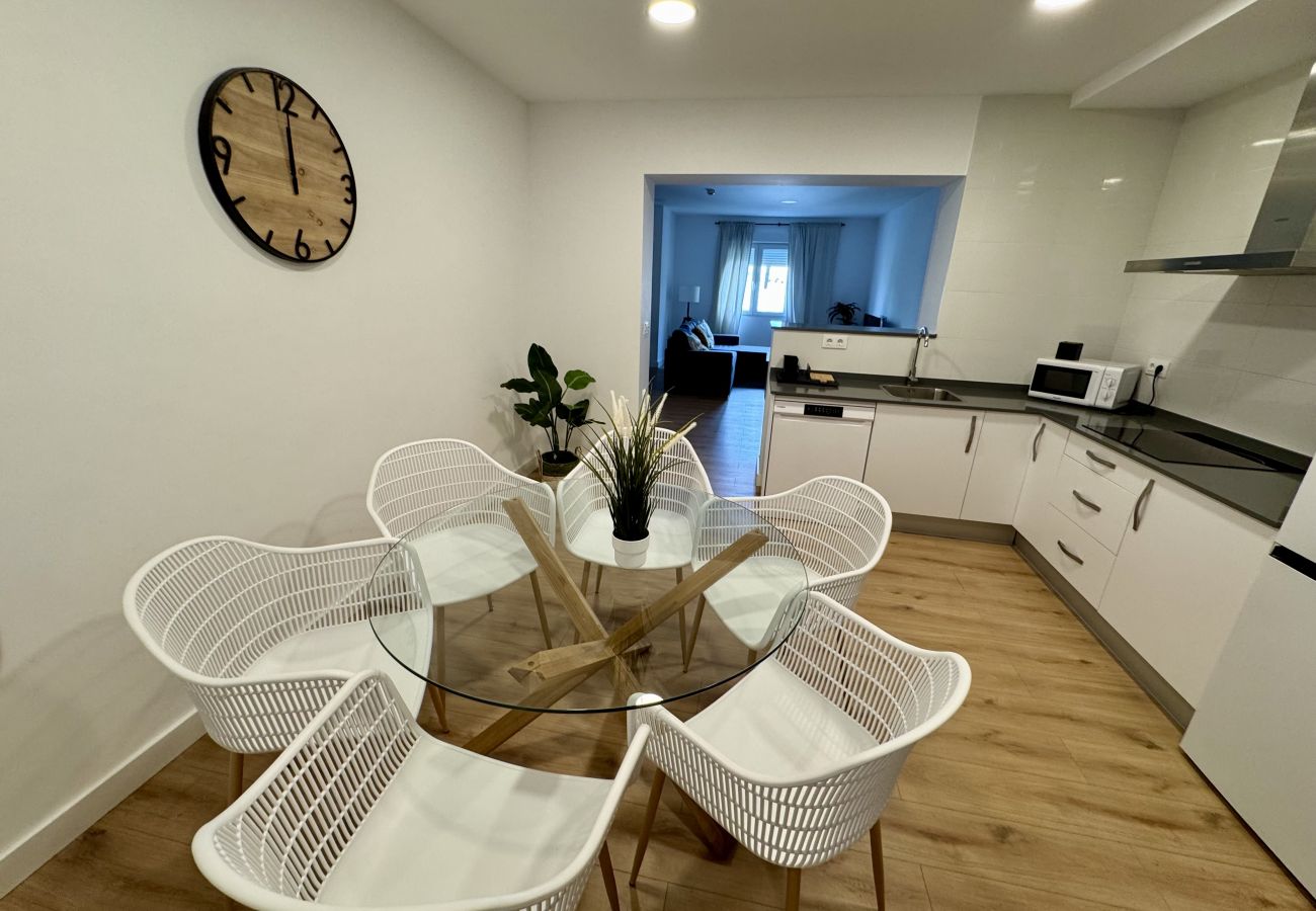 Apartamento en Cádiz - La Muralla 203 Adaptado Grupo AC Gestion Apartamento en Cádiz - La Muralla 203 Adaptado Grupo AC Gestion