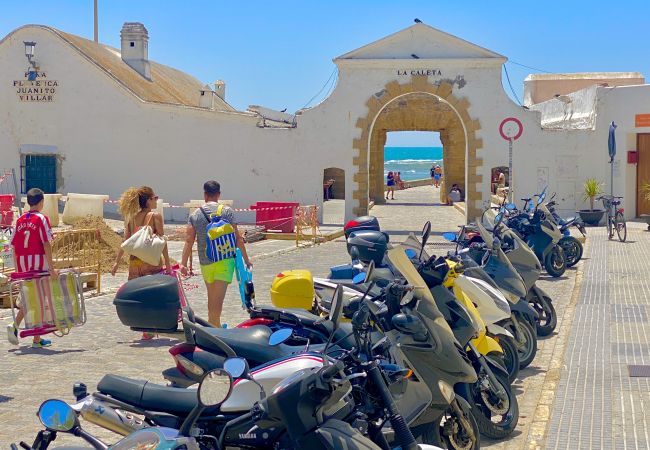 Apartamento en Cádiz - Jacuzzi en la Caleta y park free Grupo AC Gestion Apartamento en Cádiz - Jacuzzi en la Caleta y park free Grupo AC Gestion