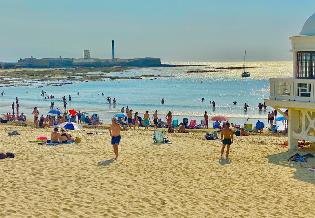 Apartamento en Cádiz - Jacuzzi en la Caleta y park free Grupo AC Gestion Apartamento en Cádiz - Jacuzzi en la Caleta y park free Grupo AC Gestion