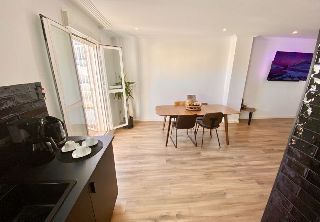 Apartamento en Cádiz - Jacuzzi en la Caleta y park free Grupo AC Gestion Apartamento en Cádiz - Jacuzzi en la Caleta y park free Grupo AC Gestion