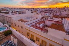 Apartamento en Cádiz - Jacuzzi en la Caleta y park free Grupo AC Gestion