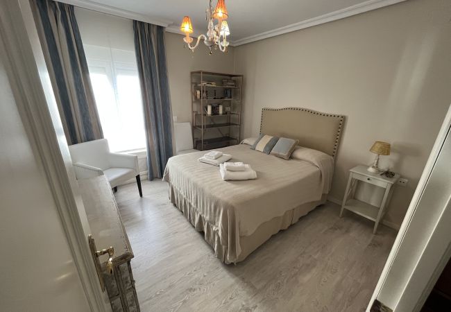 Apartamento en Cádiz - Hidden Gem Playa Helios con Parking Free Apartamento en Cádiz - Hidden Gem Playa Helios con Parking Free