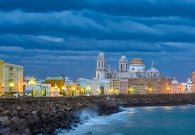 Apartamento en Cádiz - Torre Tavira Ascensor Grupo AC Gestion Apartamento en Cádiz - Torre Tavira Ascensor Grupo AC Gestion