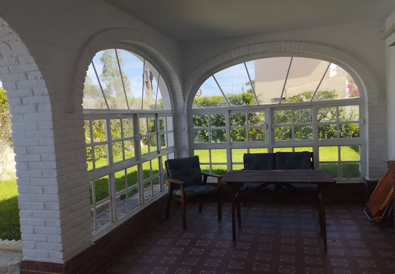 Chalet en Chiclana de la Frontera - Doña Violeta con Jardín Grupo AC Gestión