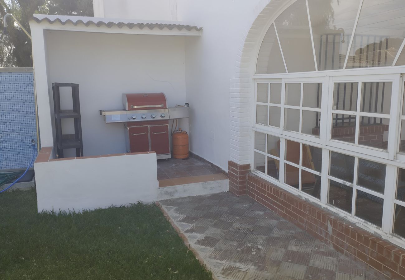 Chalet en Chiclana de la Frontera - Doña Violeta con Jardín Grupo AC Gestión
