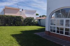 Casa adosada en Chiclana de la Frontera - Doña Violeta con Jardín Grupo AC Gestión