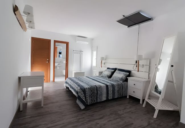 Apartamento en Cádiz - Loft Sopranis Grupo AC Gestion Apartamento en Cádiz - Loft Sopranis Grupo AC Gestion