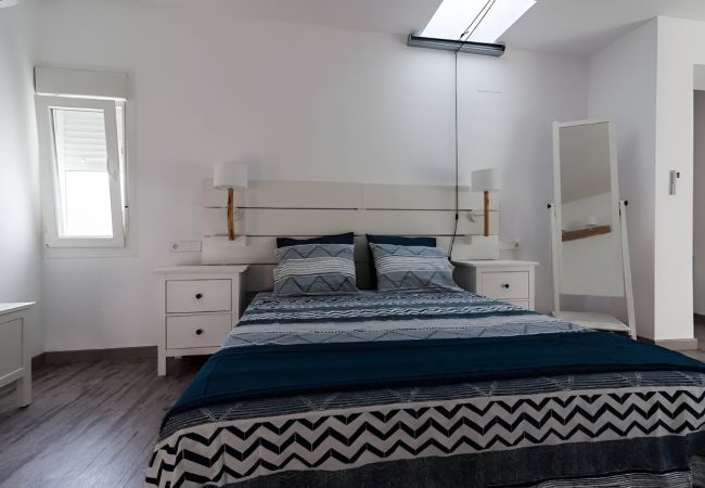 Apartamento en Cádiz - Loft Sopranis Grupo AC Gestion Apartamento en Cádiz - Loft Sopranis Grupo AC Gestion