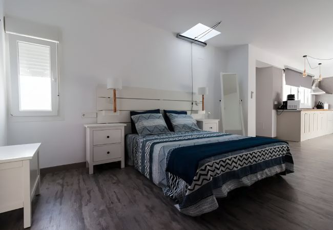 Apartamento en Cádiz - Loft Sopranis Grupo AC Gestion Apartamento en Cádiz - Loft Sopranis Grupo AC Gestion