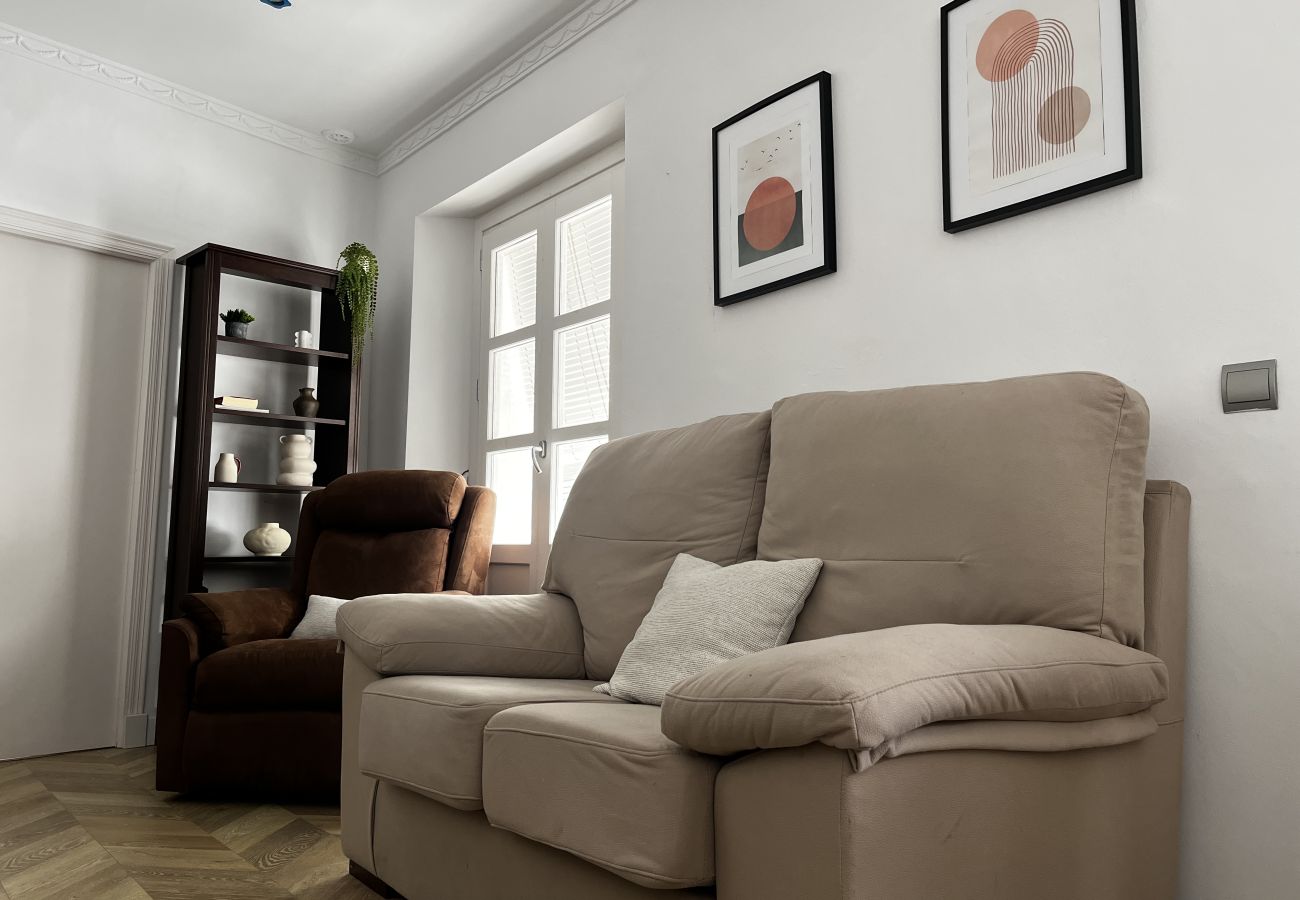 Apartamento en Cádiz - AMANAY Grupo AC Gestion Apartamento en Cádiz - AMANAY Grupo AC Gestion