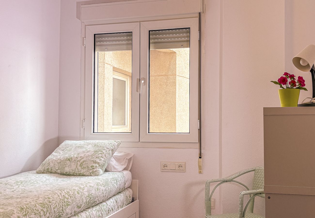 Apartamento en Cádiz - El Pelícano Parking free Grupo AC Gestion Apartamento en Cádiz - El Pelícano Parking free Grupo AC Gestion