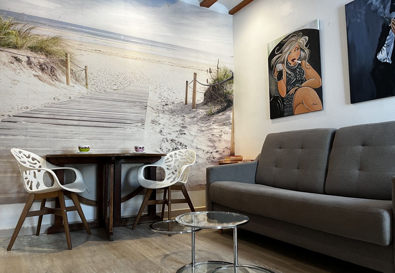 Apartamento en Cádiz - El patio de la Pepa Grupo AC Gestion