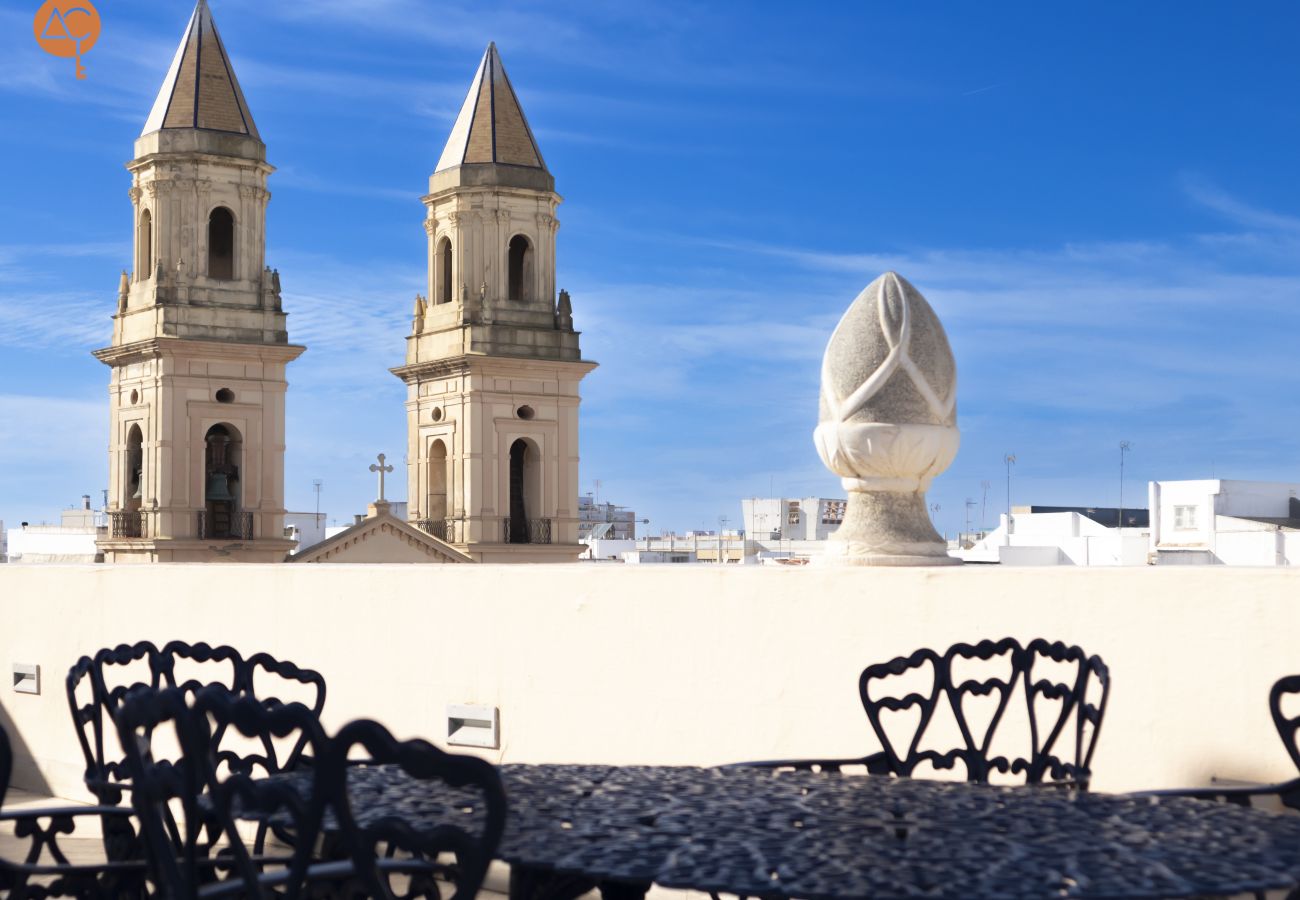Apartamento en Cádiz - Penthouse Plaza San Antonio Grupo AC Gestion Apartamento en Cádiz - Penthouse Plaza San Antonio Grupo AC Gestion