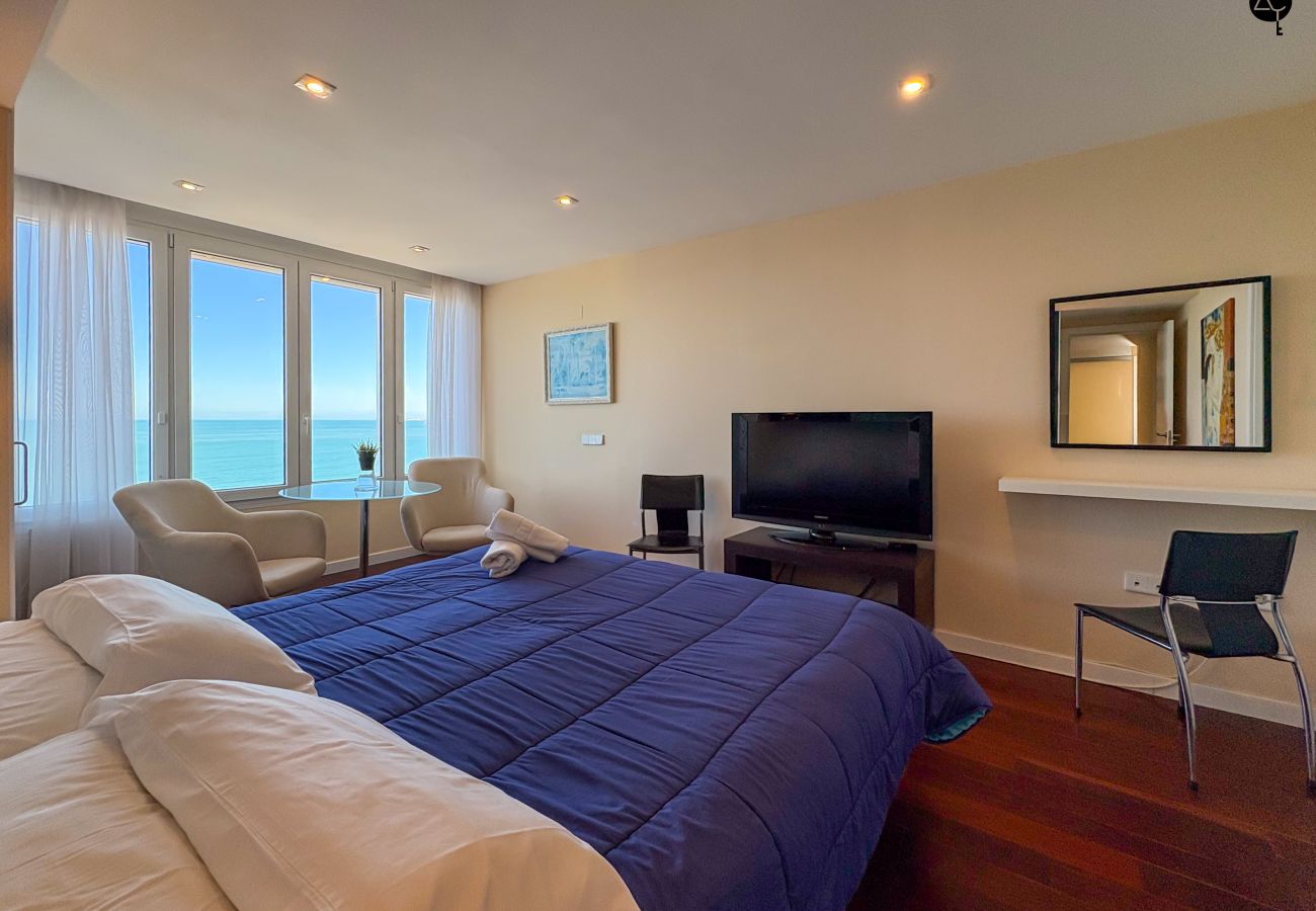 Apartamento en Cádiz - Pacífico Grupo Ac Gestión