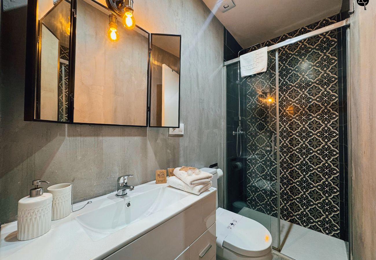 Apartamento en Cádiz - Los callejones de la Pepa Grupo AC Gestion